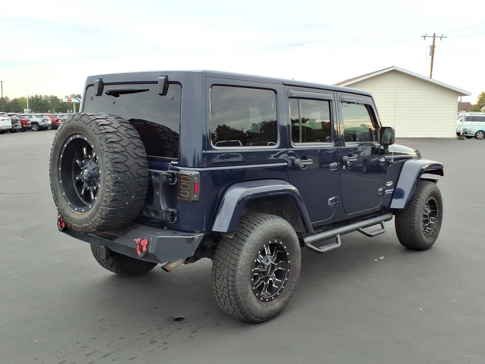 2013 Jeep WRANGLER UNLIMITED SAHARA