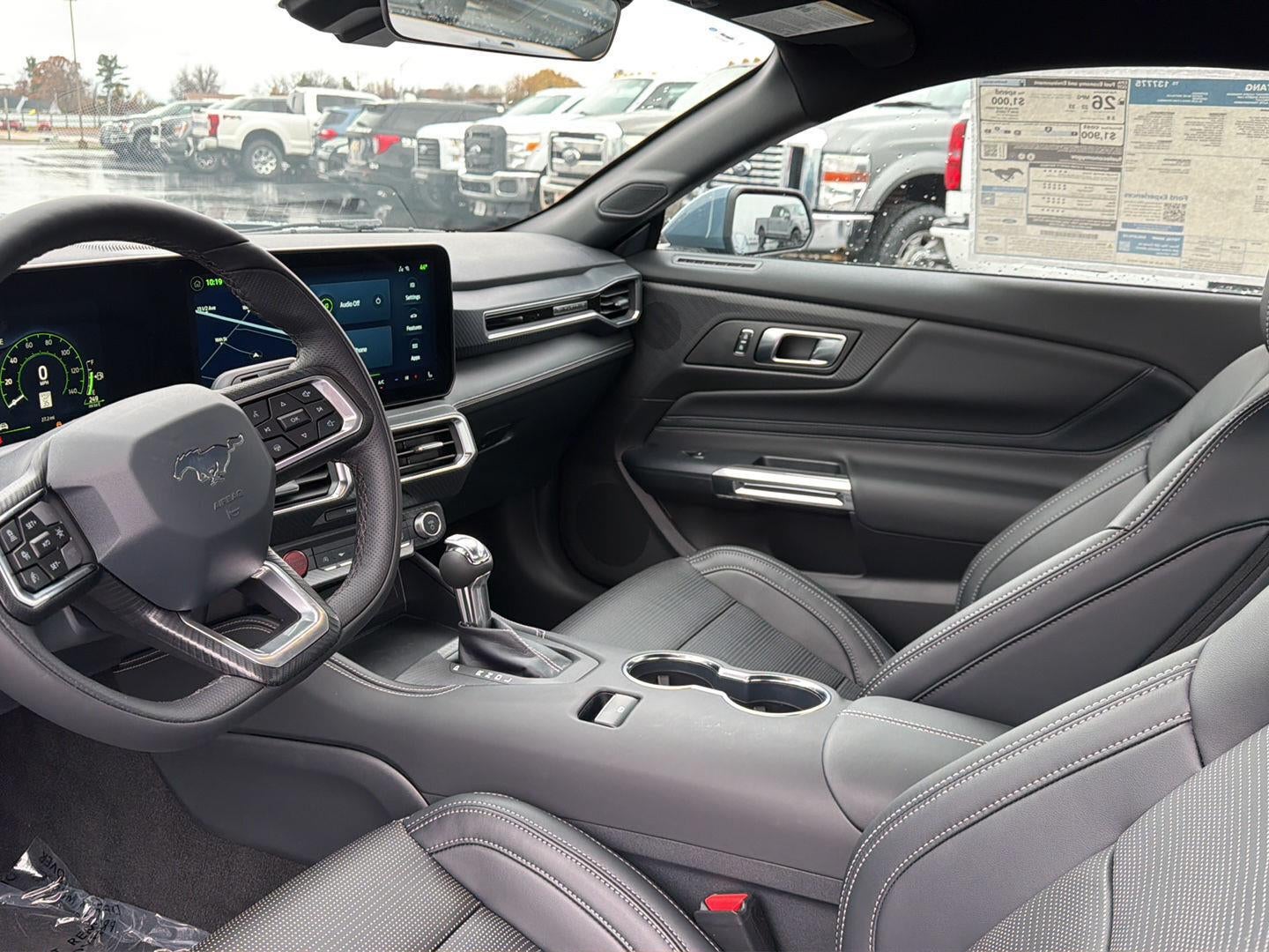 2026 Ford MUSTANG ECOBOOST PREMIUM