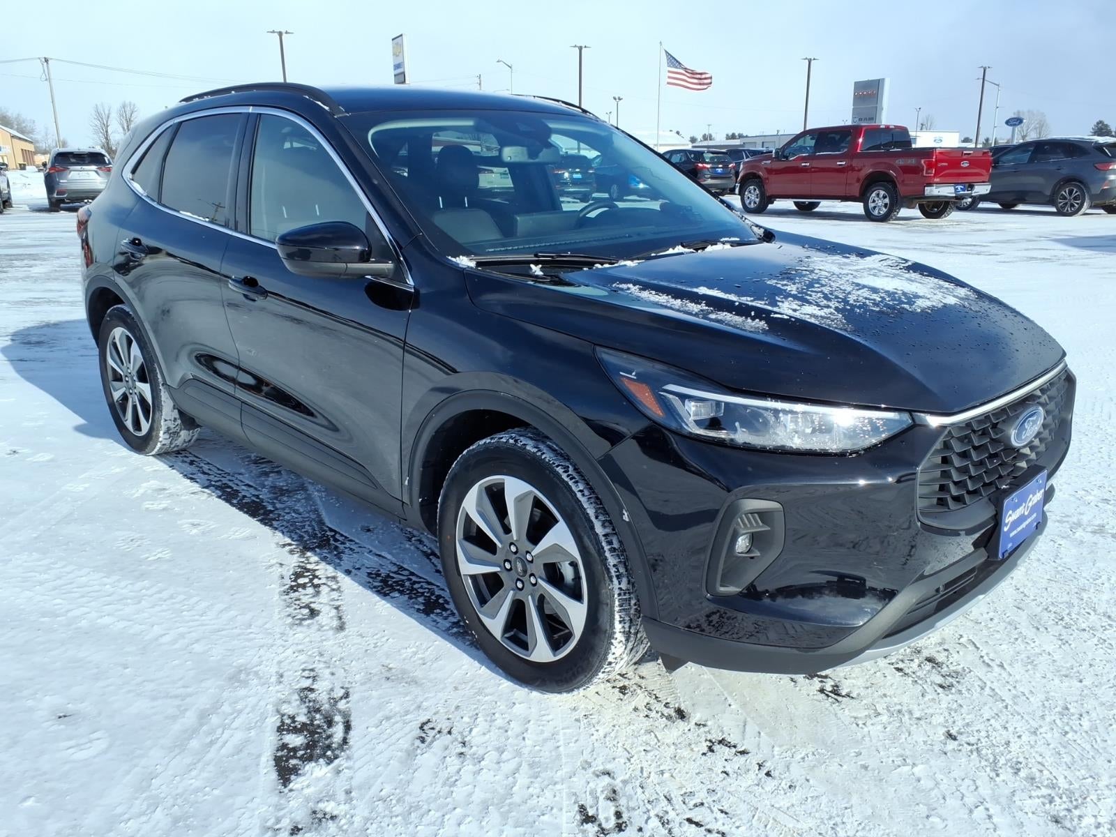 2025 Ford Escape Platinum