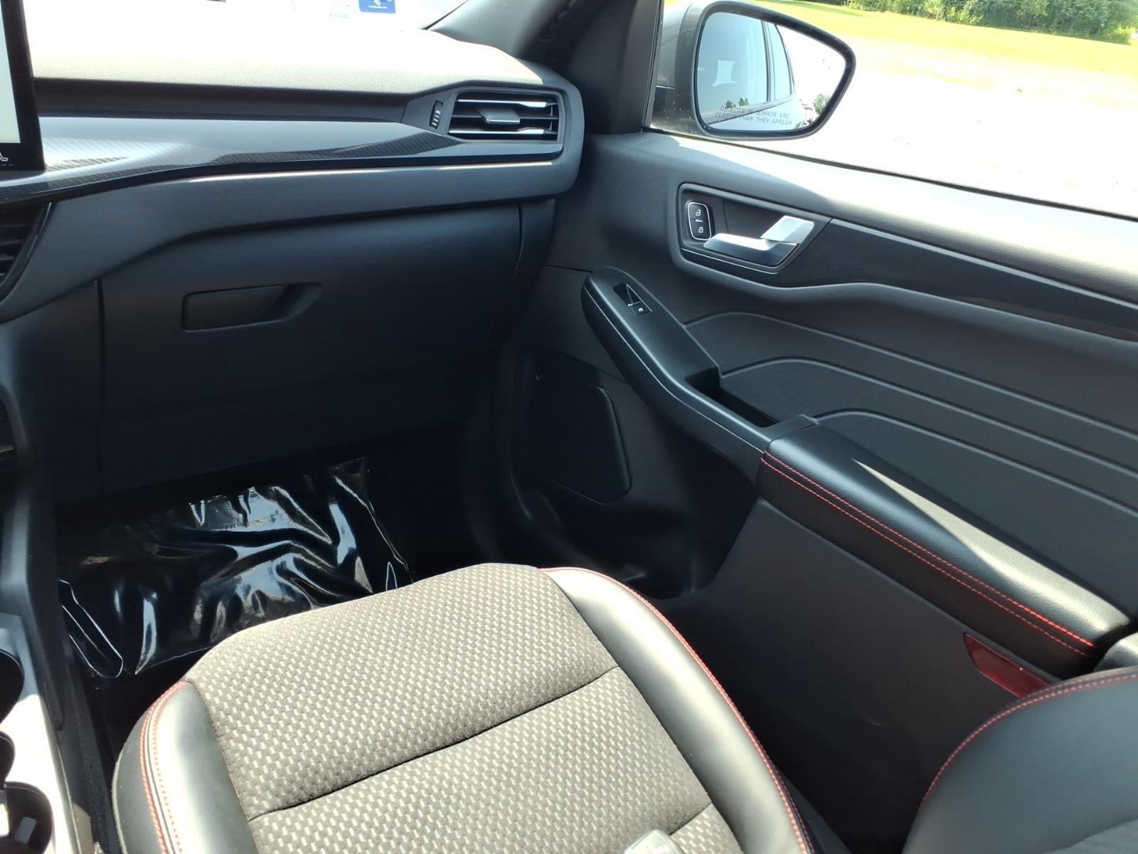 2023 Ford Escape ST-Line Select
