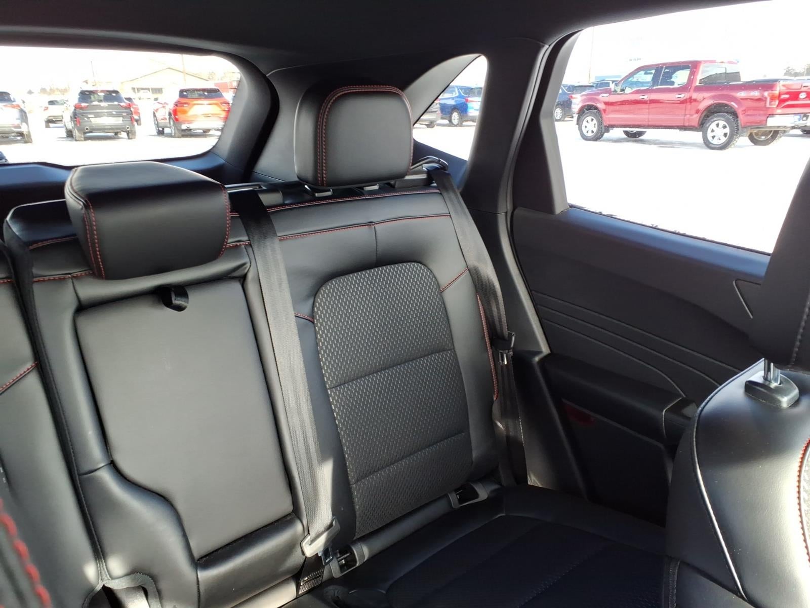 2025 Ford Escape Hybrid ST-Line Select