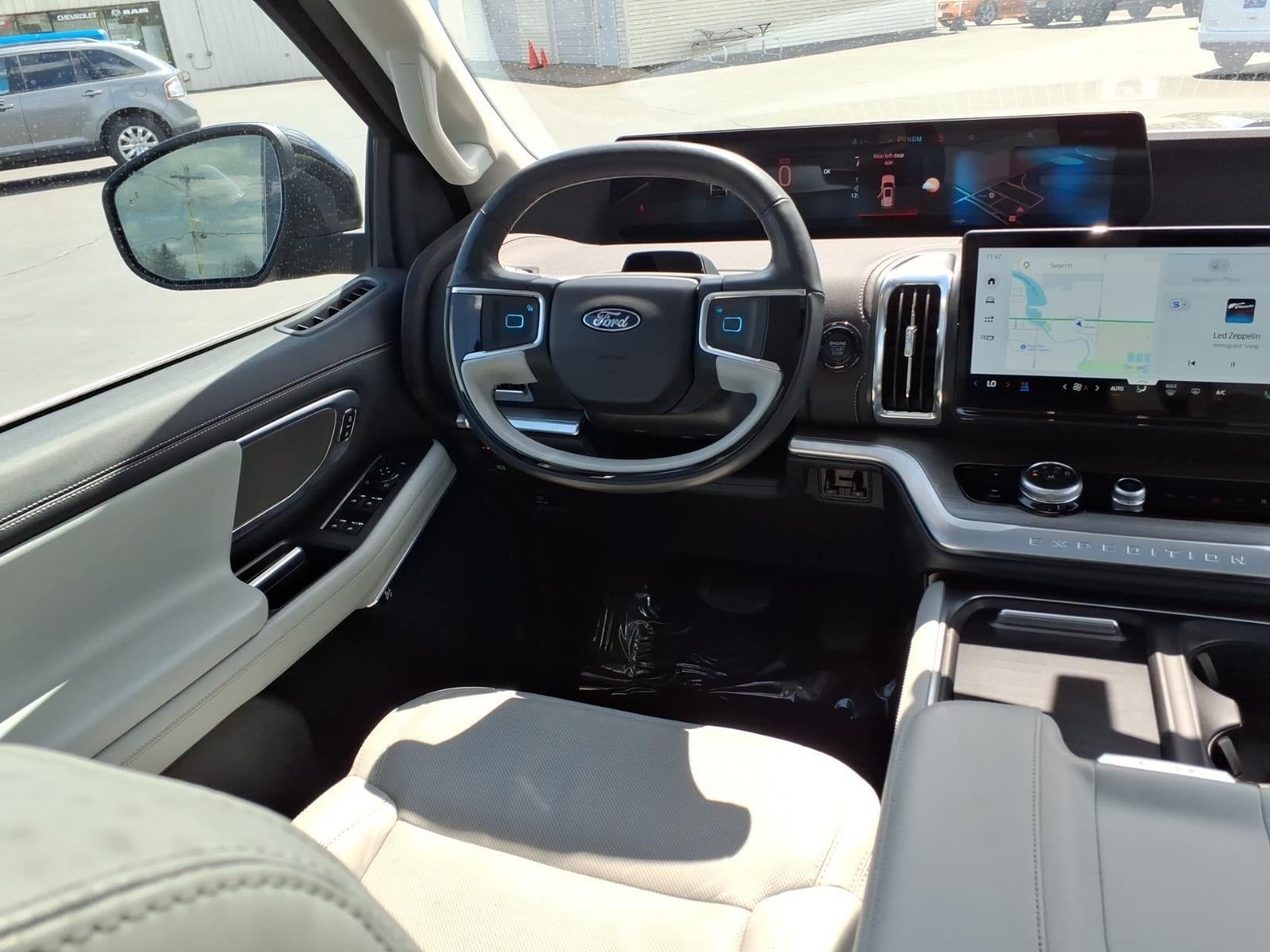 2025 Ford Expedition Max Platinum