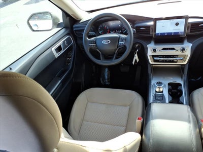 2022 Ford Explorer Base