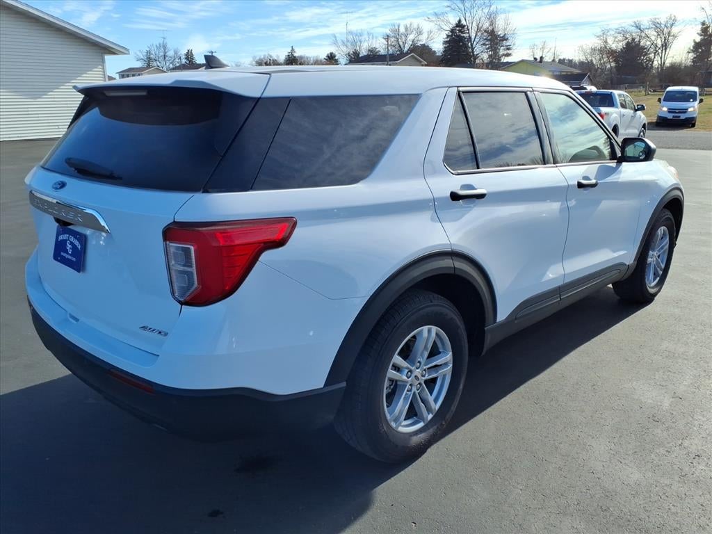 2022 Ford Explorer Base