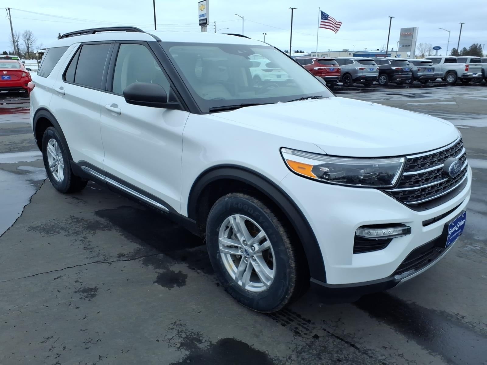 2023 Ford Explorer XLT