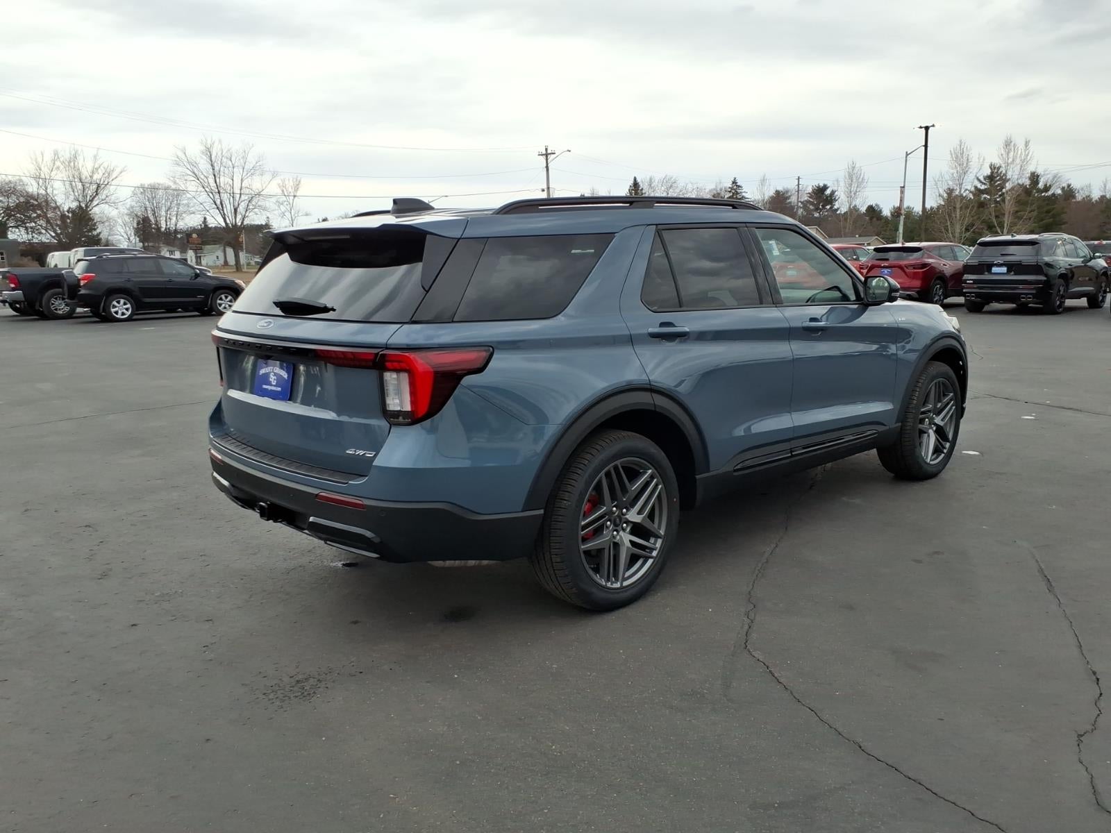 2026 Ford Explorer ST-Line