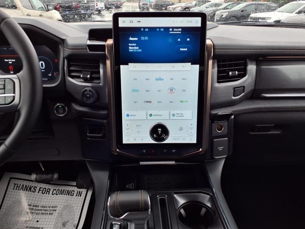 2025 Ford F-150 Lightning Lariat