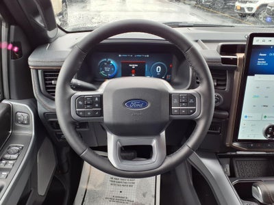 2025 Ford F-150 Lightning Lariat