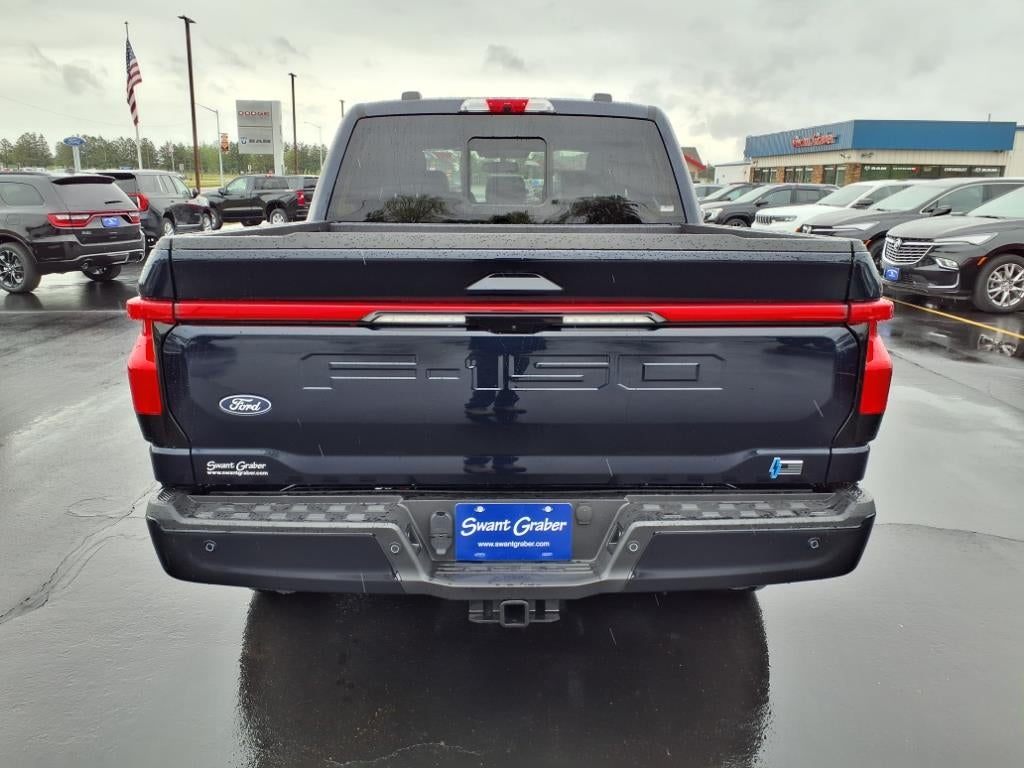 2025 Ford F-150 Lightning Lariat