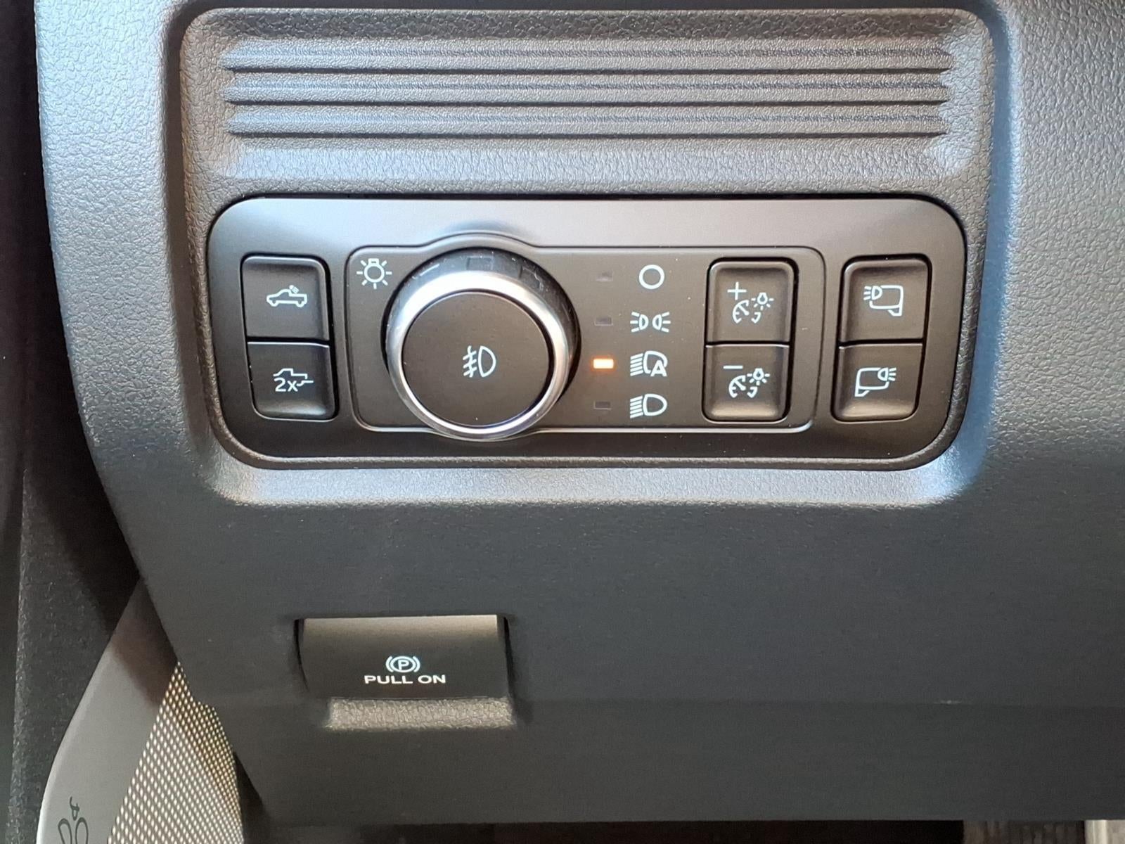 2027 Ford Super Duty F-250 SRW LARIAT