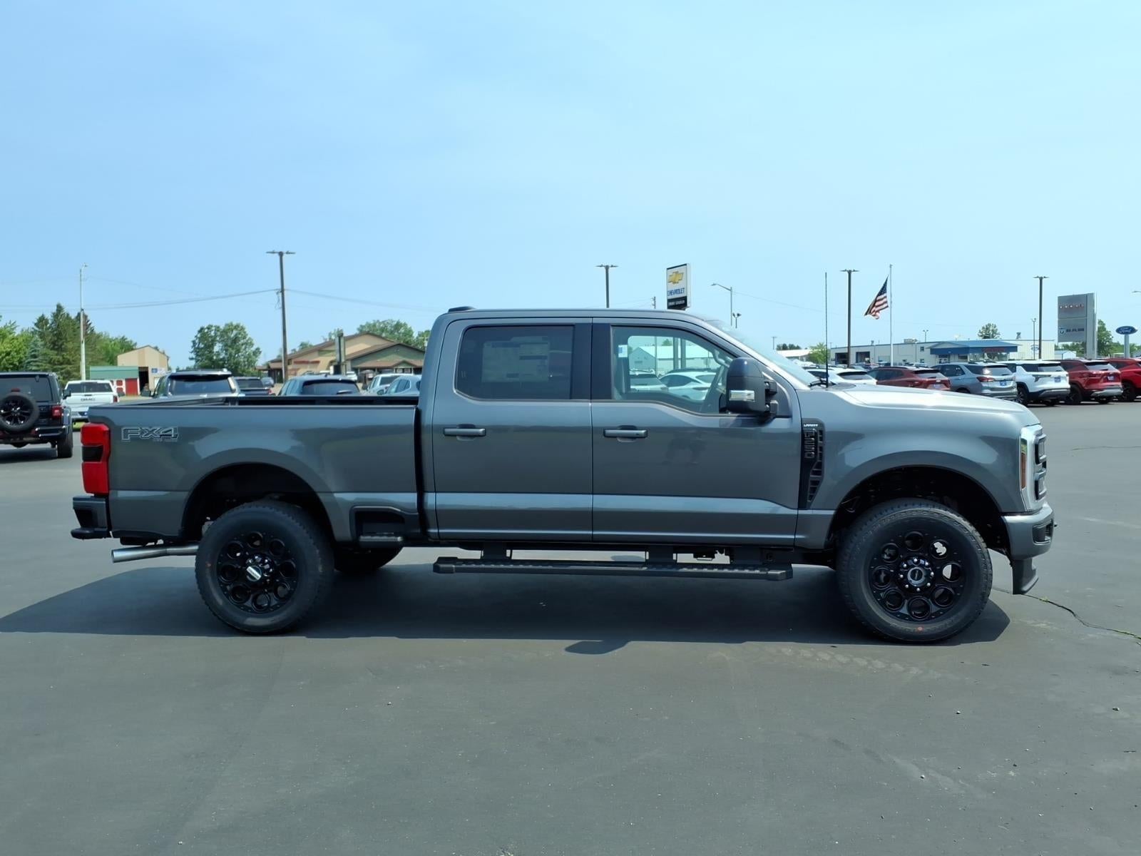 2026 Ford Super Duty F-250 SRW LARIAT