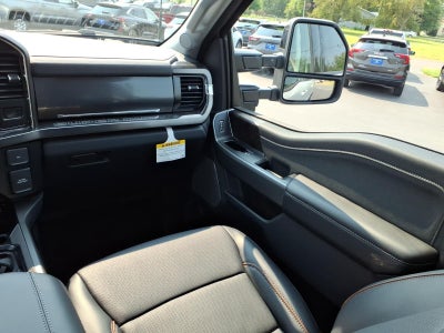 2026 Ford Super Duty F-350 SRW LARIAT