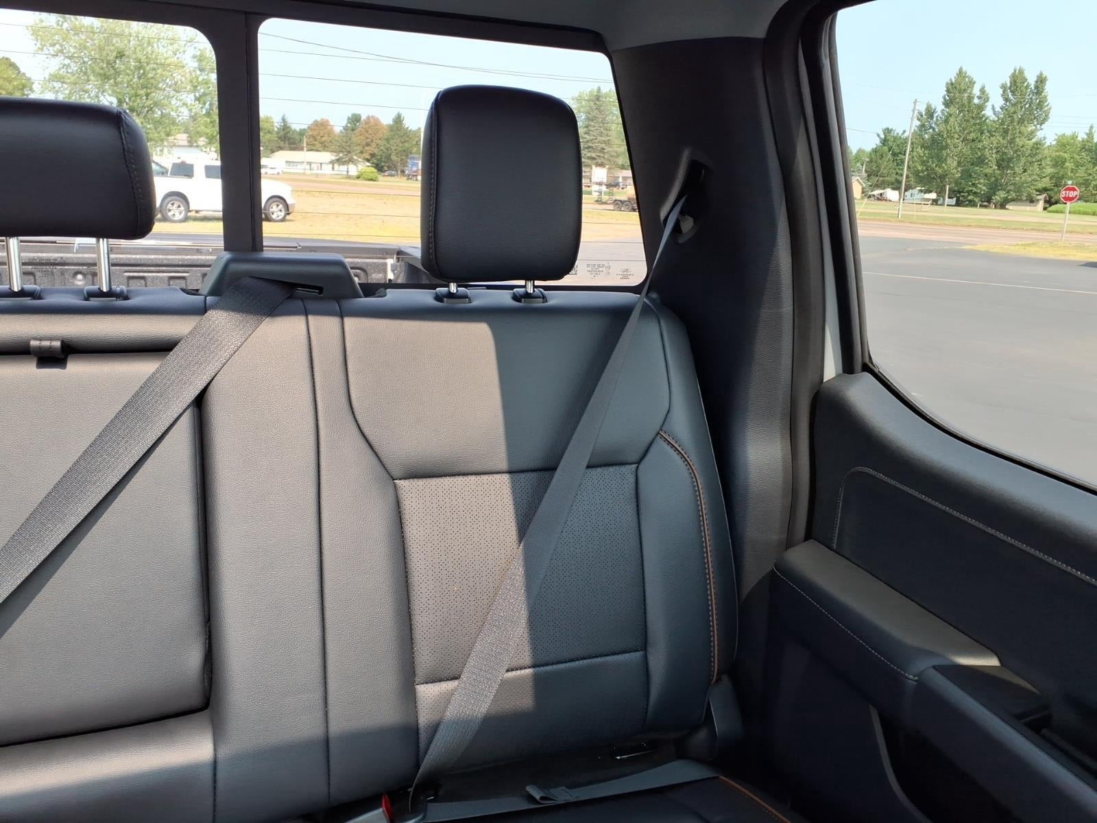 2026 Ford Super Duty F-350 SRW LARIAT
