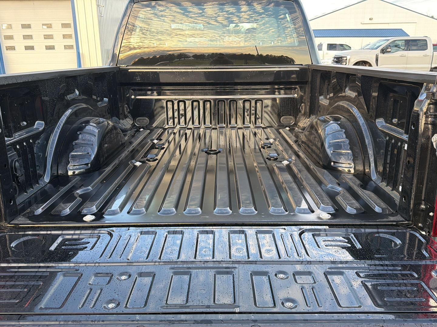 2027 Ford Super Duty F-350 SRW XL