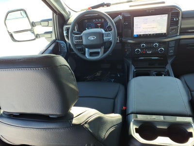 2026 Ford F-350 Super Duty Lariat