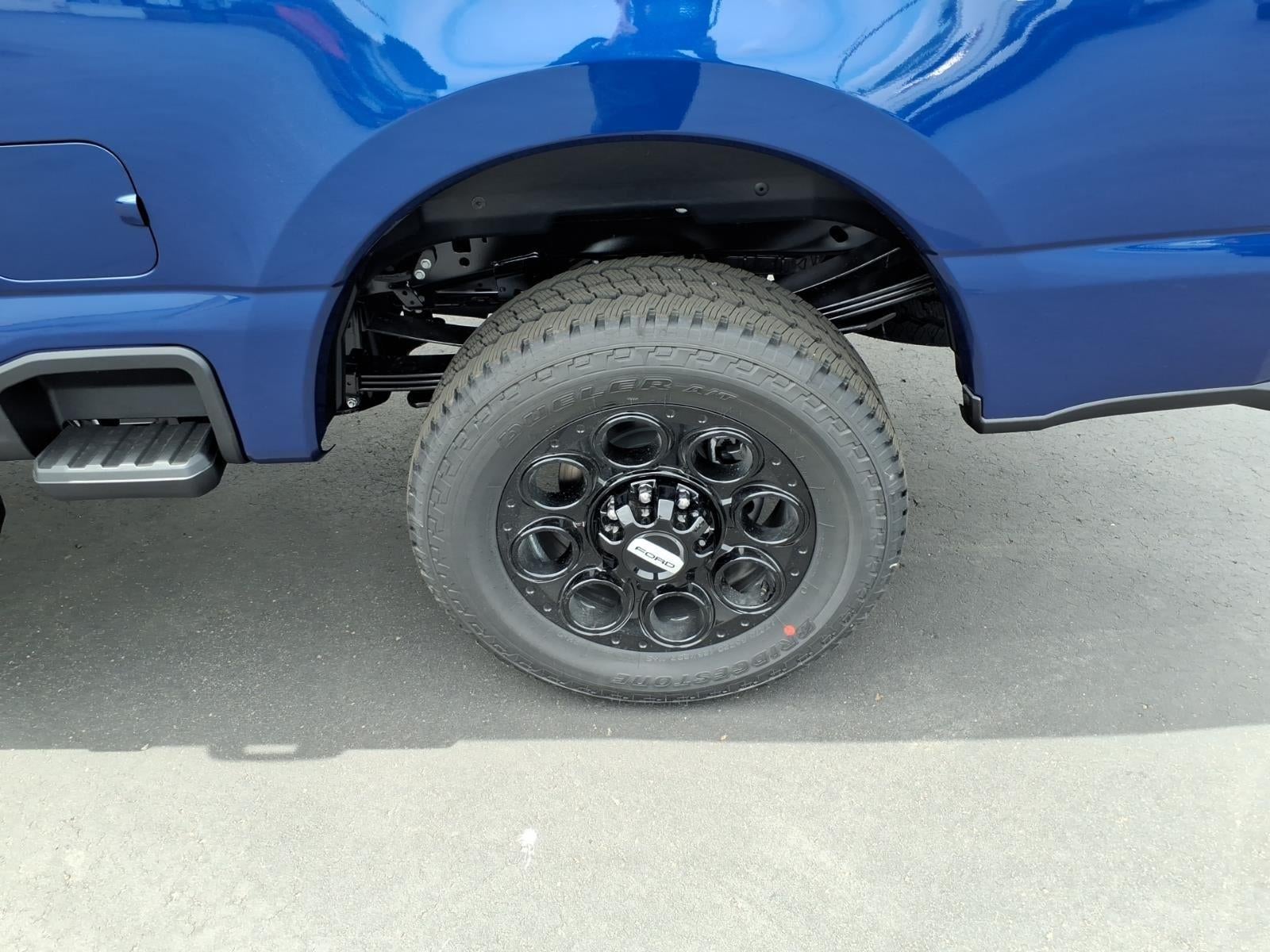 2026 Ford Super Duty F-350 Lariat