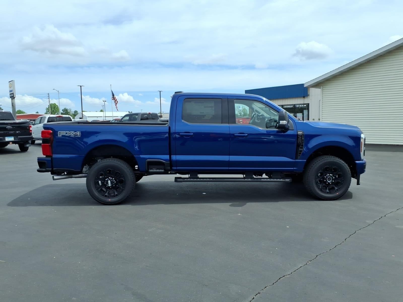 2026 Ford Super Duty F-350 Lariat