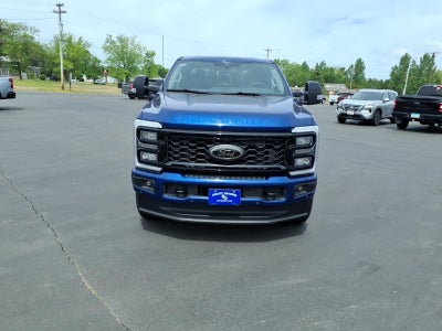 2026 Ford Super Duty F-350 Lariat