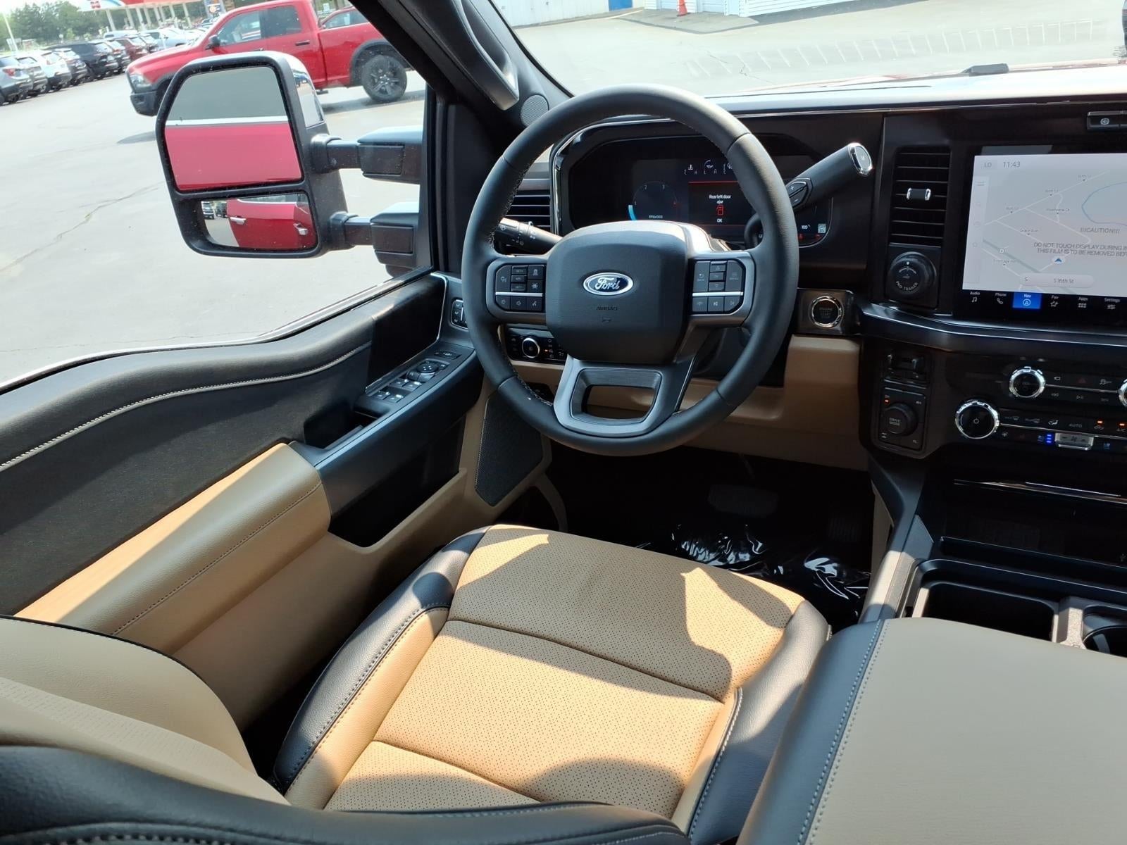 2026 Ford Super Duty F-350 SRW LARIAT