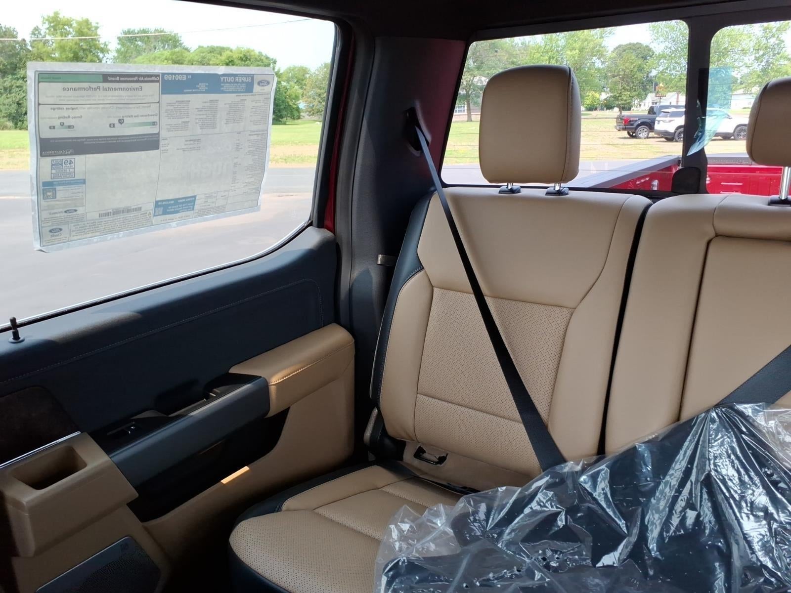 2026 Ford Super Duty F-350 SRW LARIAT