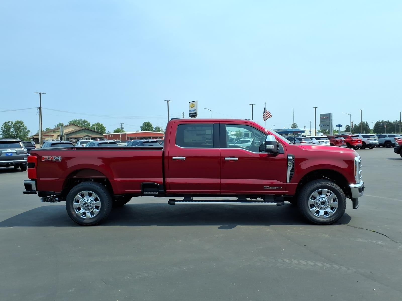 2026 Ford Super Duty F-350 SRW LARIAT