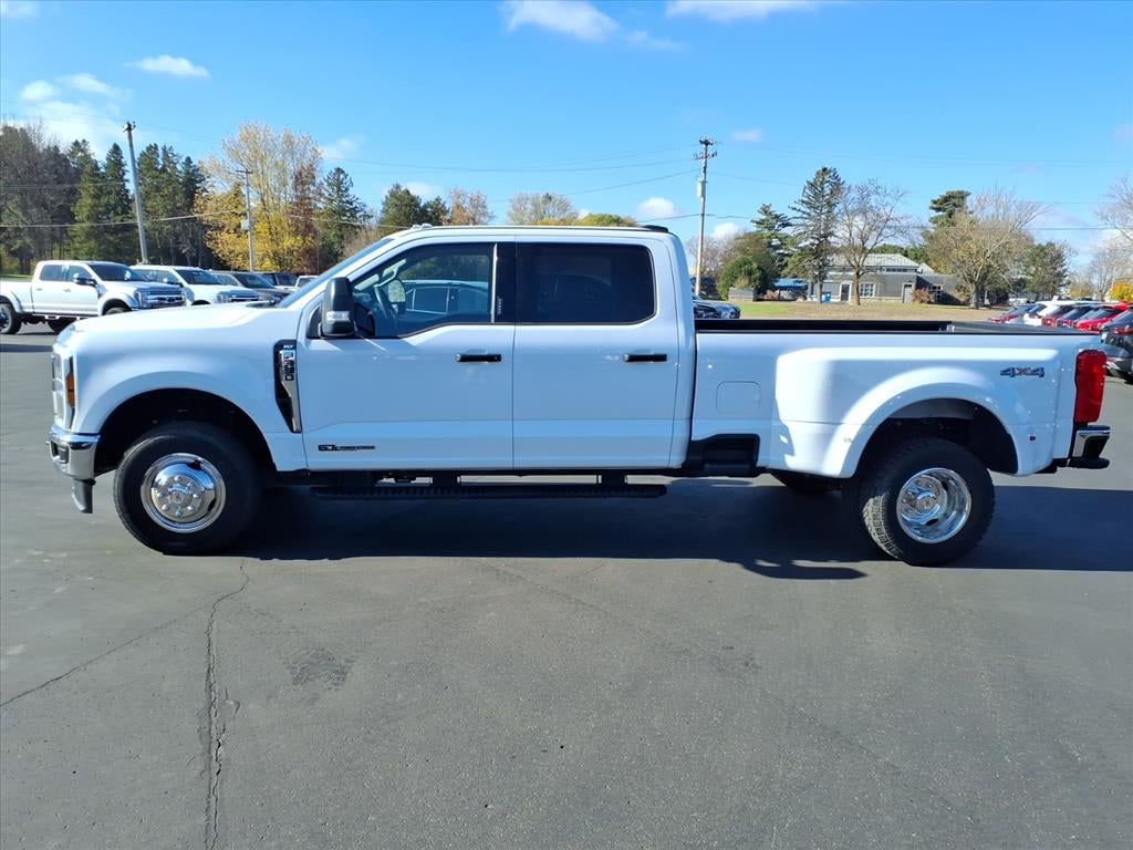 2024 Ford F-350 Super Duty XLT