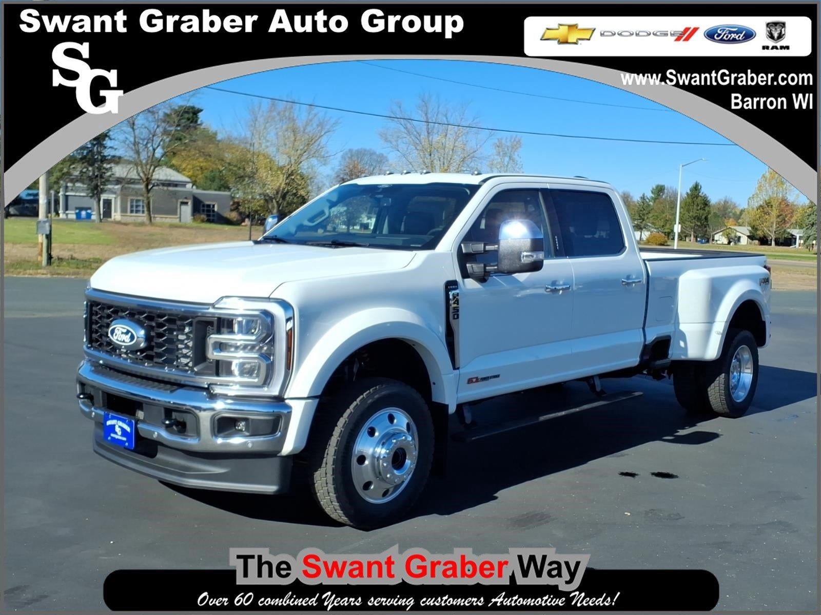 2027 Ford Super Duty F-450 DRW Lariat