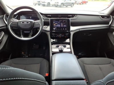 2023 Jeep Grand Cherokee L Laredo 4x4