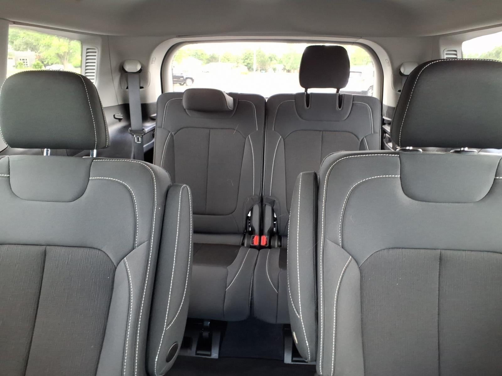 2023 Jeep Grand Cherokee L Laredo 4x4