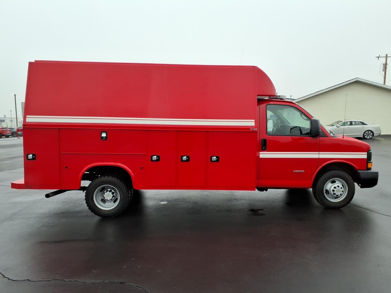 2015 Chevrolet Express Cutaway 4500 BASE