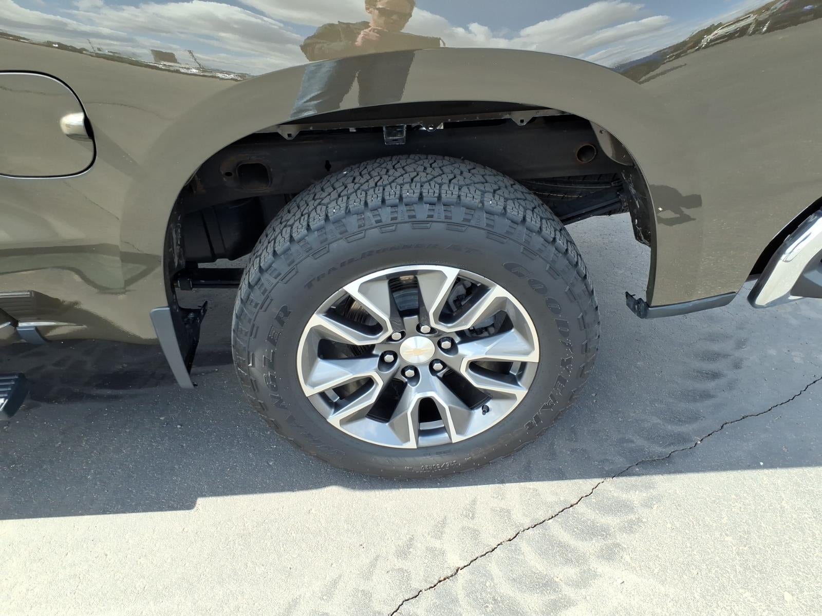 2023 Chevrolet Silverado 1500 LT (2FL)