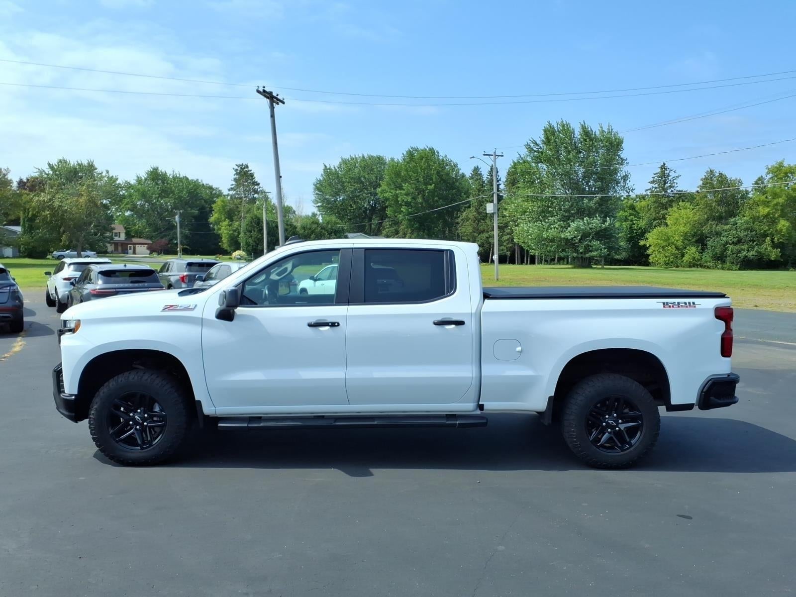2022 Chevrolet Silverado 1500 LTD 4WD Crew Cab Standard Bed LT Trail Boss