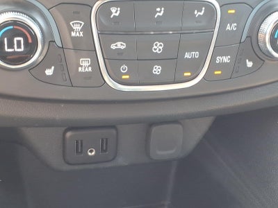 2023 Chevrolet Traverse AWD LT Cloth
