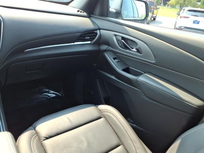 2023 Chevrolet Traverse AWD LT Leather