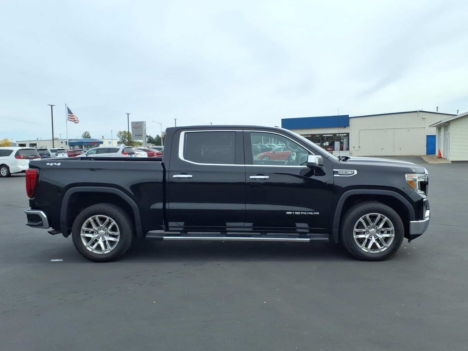 2021 GMC Sierra 1500 4WD Crew Cab Short Box SLT