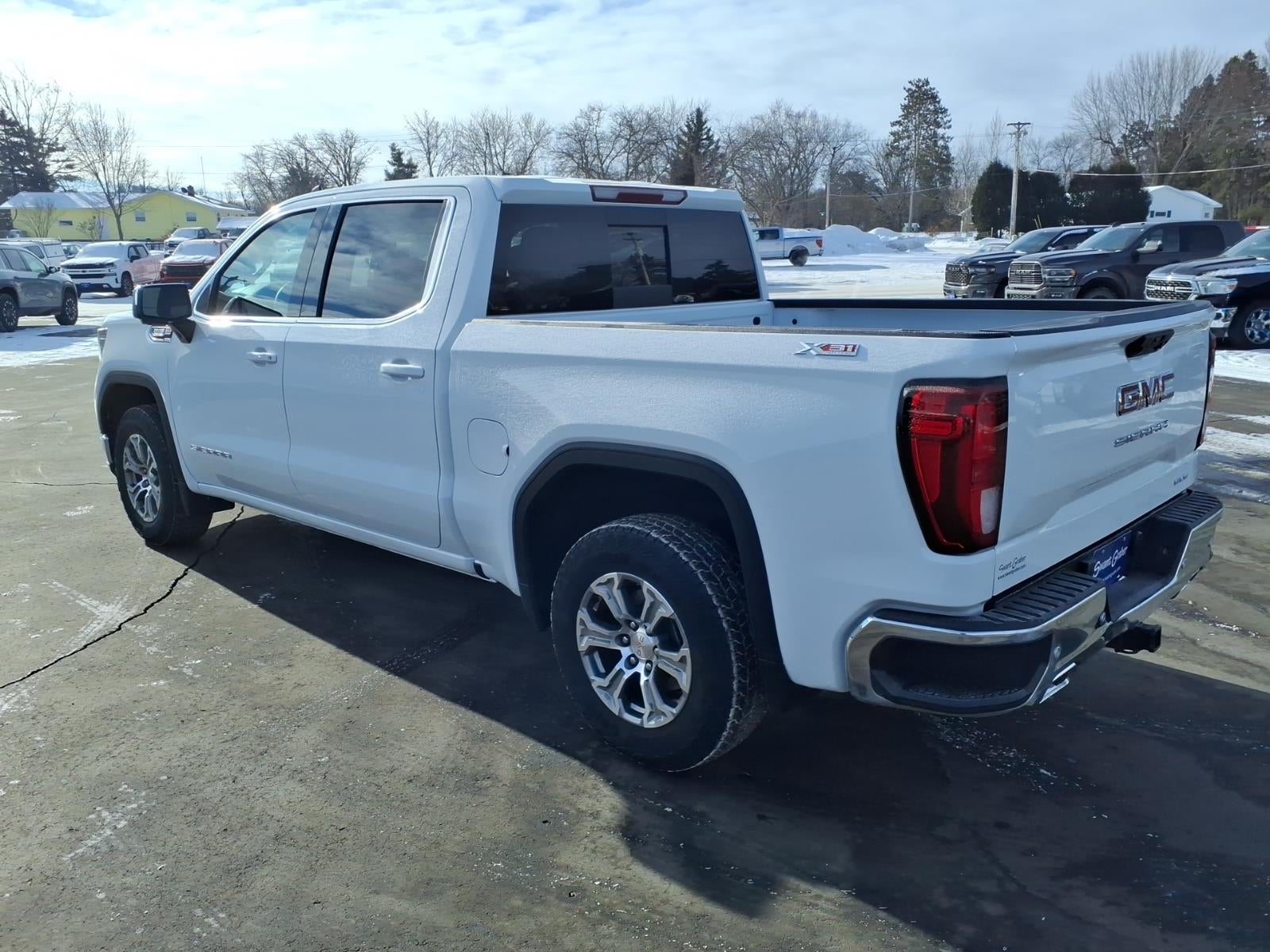 2025 GMC Sierra 1500 SLE