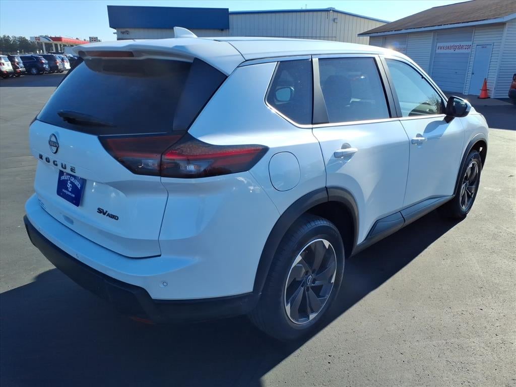 2024 Nissan Rogue SV